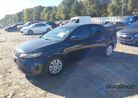 2013 Kia Forte Ex z USA, uszkodzony, nr VIN KNAFU4A25D5646923